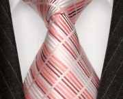 gravatas-rosas-para-noivos-15