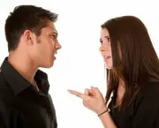 couple-arguing