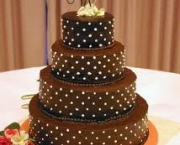foto-bolo-de-bolinhas-para-casamento-06