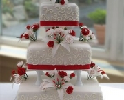 foto-bolo-de-casamento-branco-e-vermelho-03