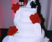 foto-bolo-de-casamento-branco-e-vermelho-12