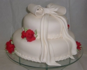 foto-bolo-de-casamento-branco-e-vermelho-13