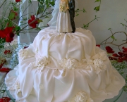 bolo-de-casamento-com-decoracao-diferente-10