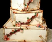 bolo-de-casamento-com-decoracao-diferente-13