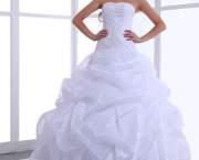 Escolhendo Vestido de Casamento (3)