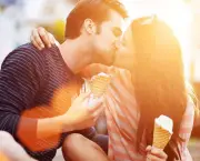 Romantic-Couple-Kissing-Hd-Wallpaper1