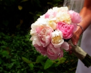 flores-na-decoracao-de-casamentos-12