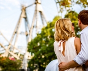 summer-date-couple-amusement-park