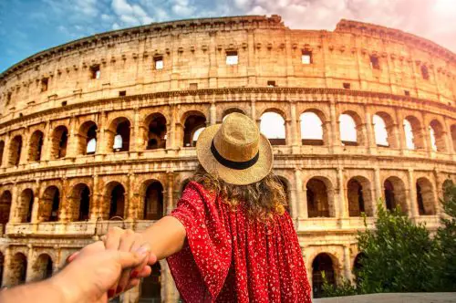 Casal na Itália - Coliseu 